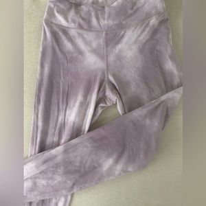 Gilly Hicks Tie Dye Leggings